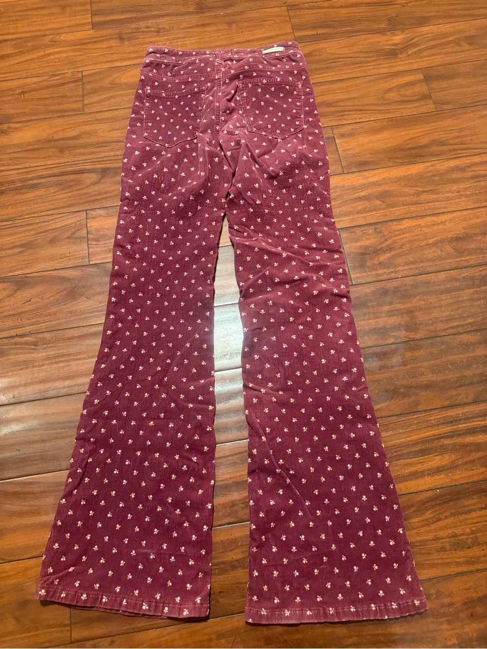 Anthropologie Maroon Wide-Leg Corduroy Jeans with Light Motif - Picture 7 of 11